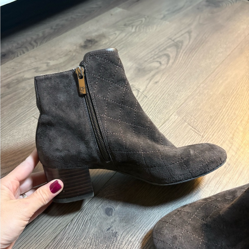 Donald Pliner Chocolate Brown‎ Quilted Suede Camie Booties Classic Quiet Luxury